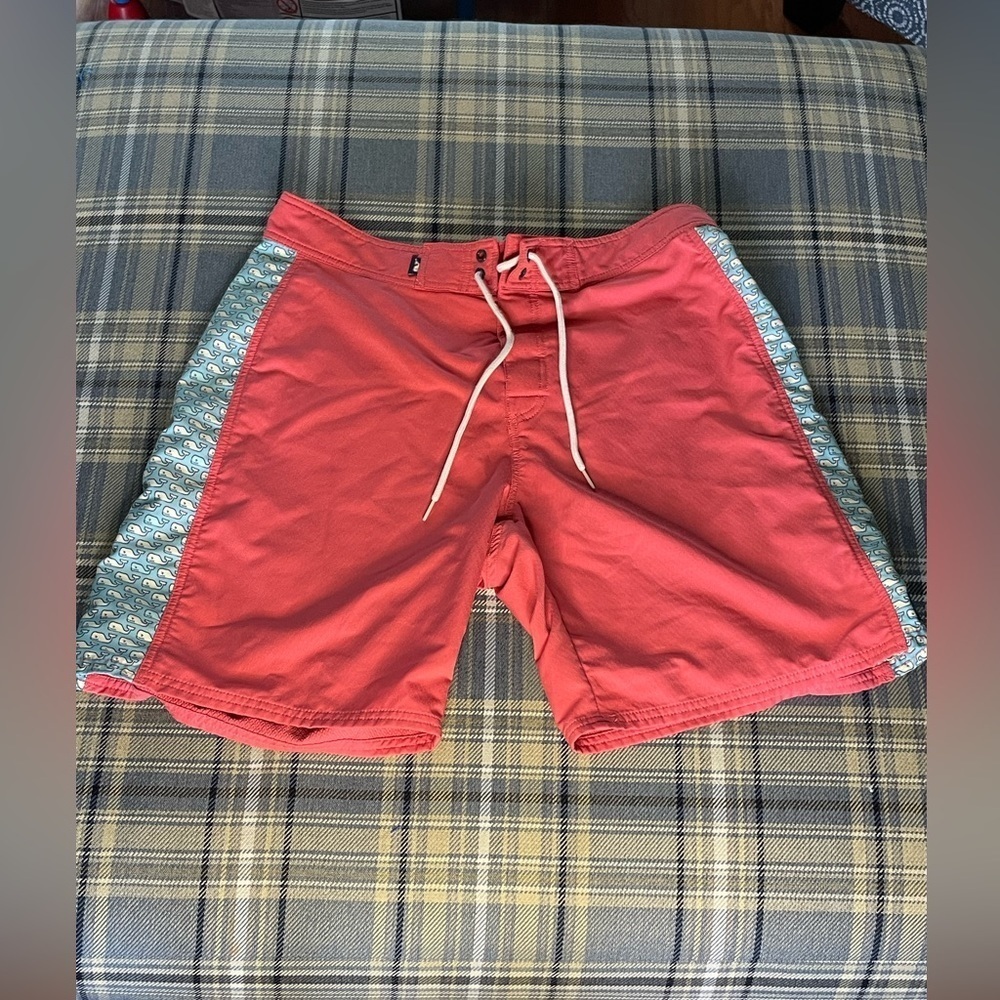 Vineyard Vines Men’s Swim Trunks Board Shorts Whales